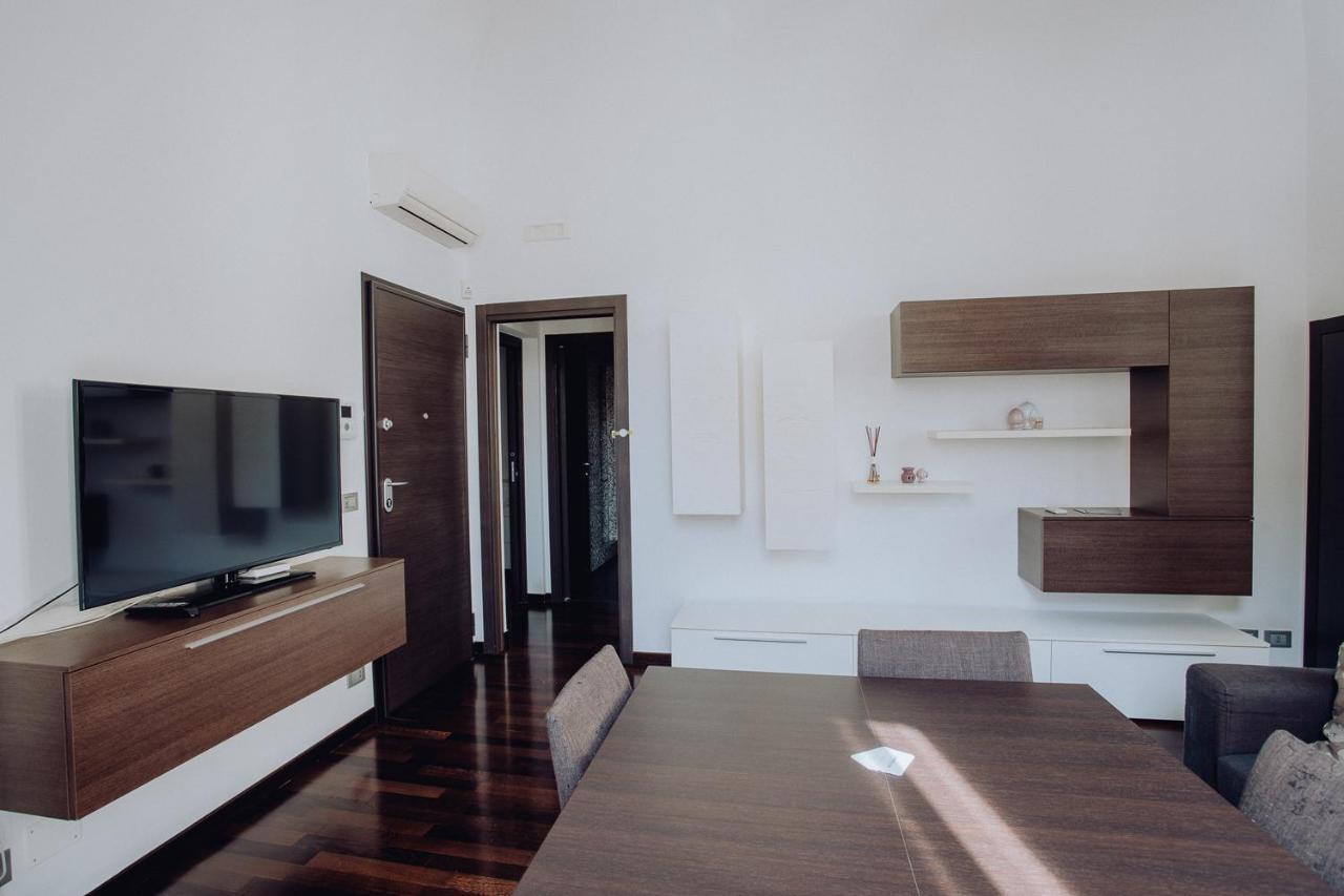 Dimora Silvia By Monholiday โมโนโปลี ภายนอก รูปภาพ